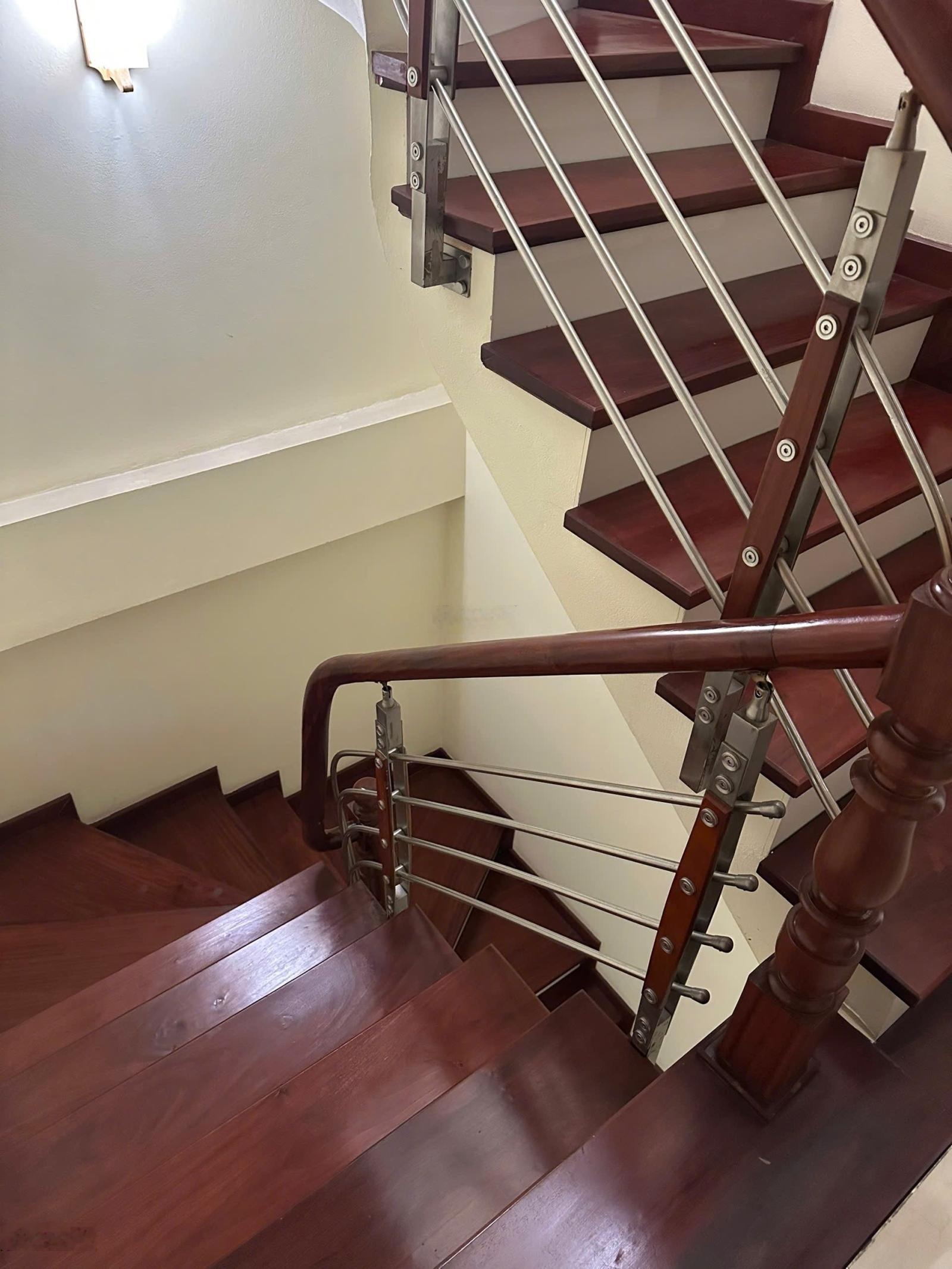 Bán gấp Nhà mặt phố tại Yên Nghĩa,, 50m2, 6PN, 5WC, pháp lý đầy đủ