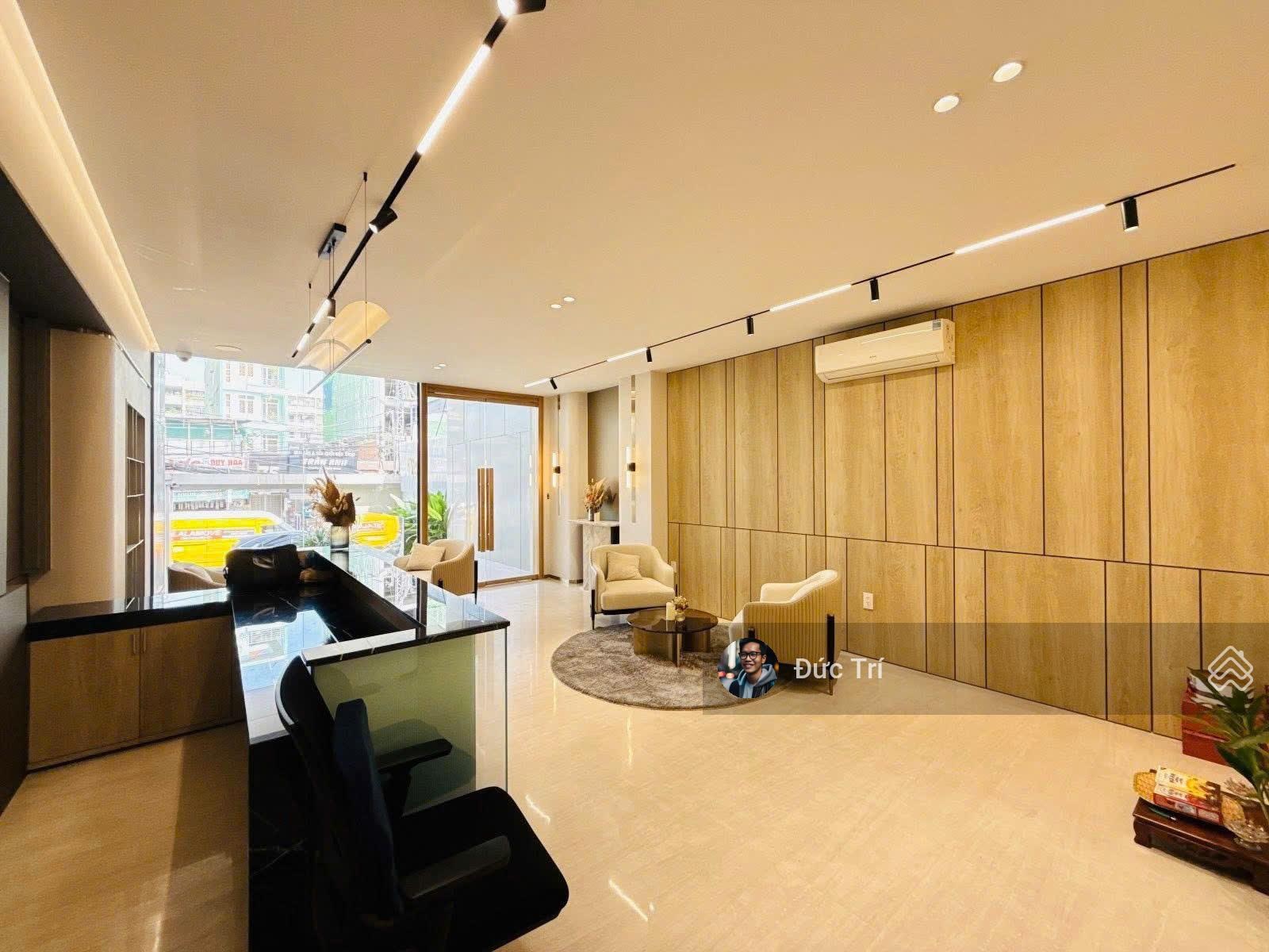 Hạ giá 11 tỷ bán gấp tòa nhà MT Nguyễn Gia Trí P25 Bình Thạnh, DT sàn 1080m hầm 7 tầng giá 57.5 tỷ