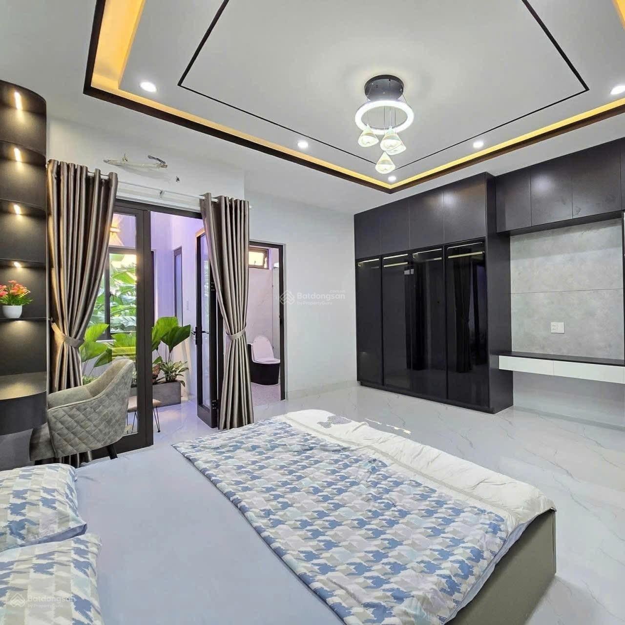 Tuyệt phẩm nhà 6 tầng thang máy, Trần Duy Hưng, Cầu Giấy cần bán