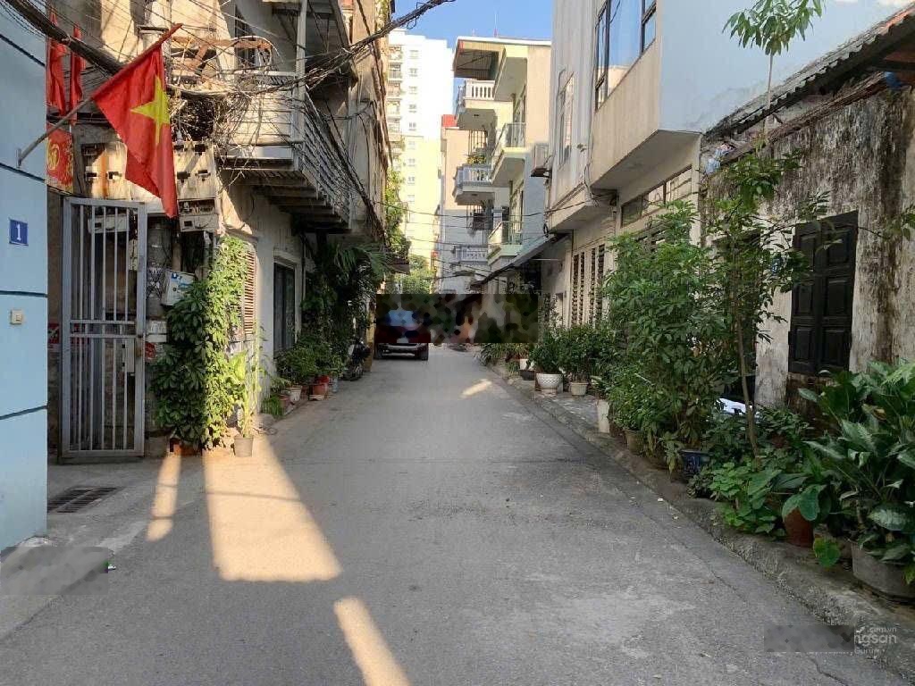 Mảnh đất vàng còn sót lại phố Lý Sơn dt 70 m giá chỉ nhỉnh 9 tỷ ô tô thông