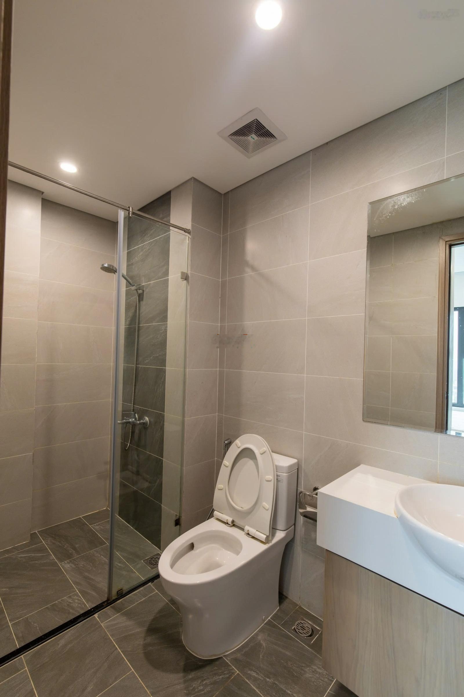 Còn sót lại căn 2PN đẹp rẻ chủ bán lỗ 500tr tặng nội thất cho khách LH 0909123847