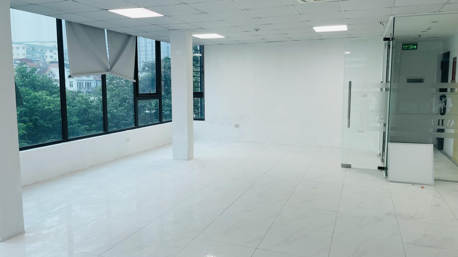 Chính chủ cho thuê sàn văn phòng đường Hàm Nghi, cạnh dự án Gadernia, và đường lớn