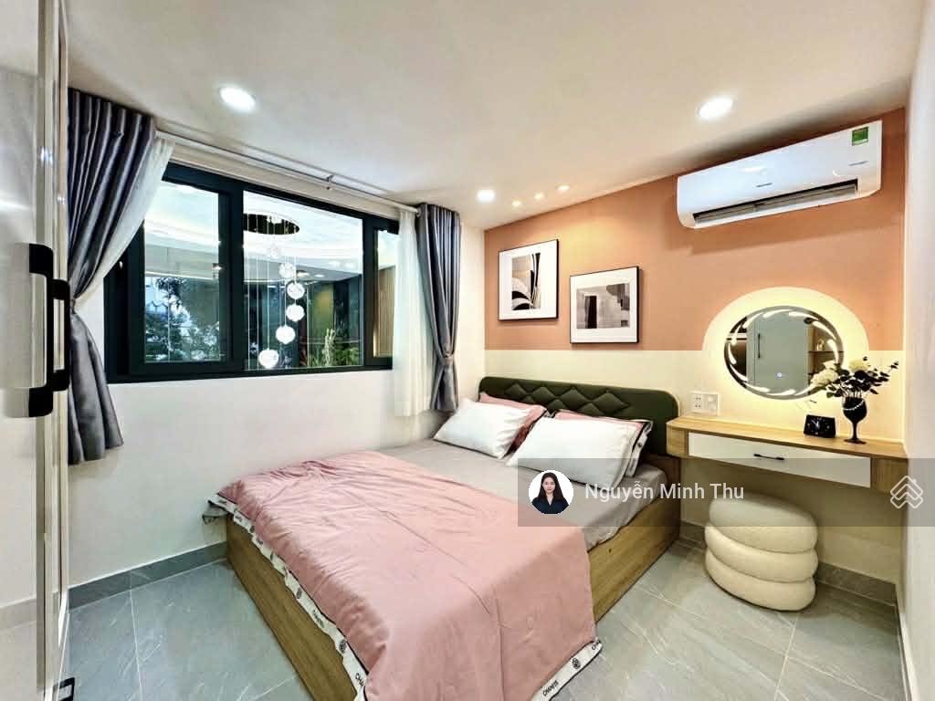 Giảm 1 tỷ, hẻm 6m, nhà mới ở ngay, sát Phạm Văn Đồng, 5 tầng, CN 57.5m2, chỉ 8.5 tỷ TL