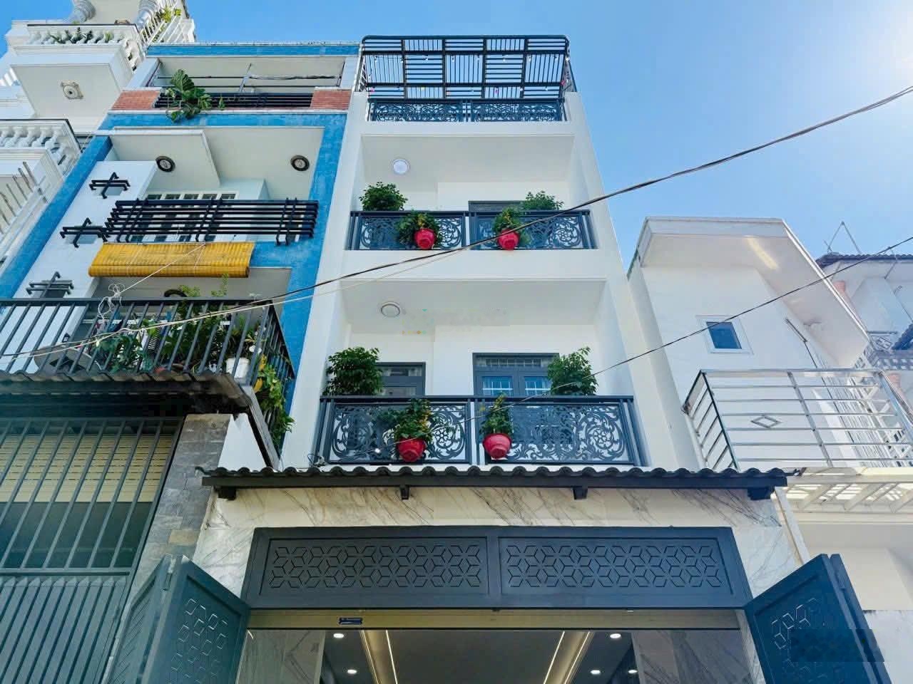 Bán nhà 43m2 Lê Văn Duyệt, Bình Thạnh. Gần bệnh viện Ung Bướu. Hẻm 5m. Sổ hồng riêng