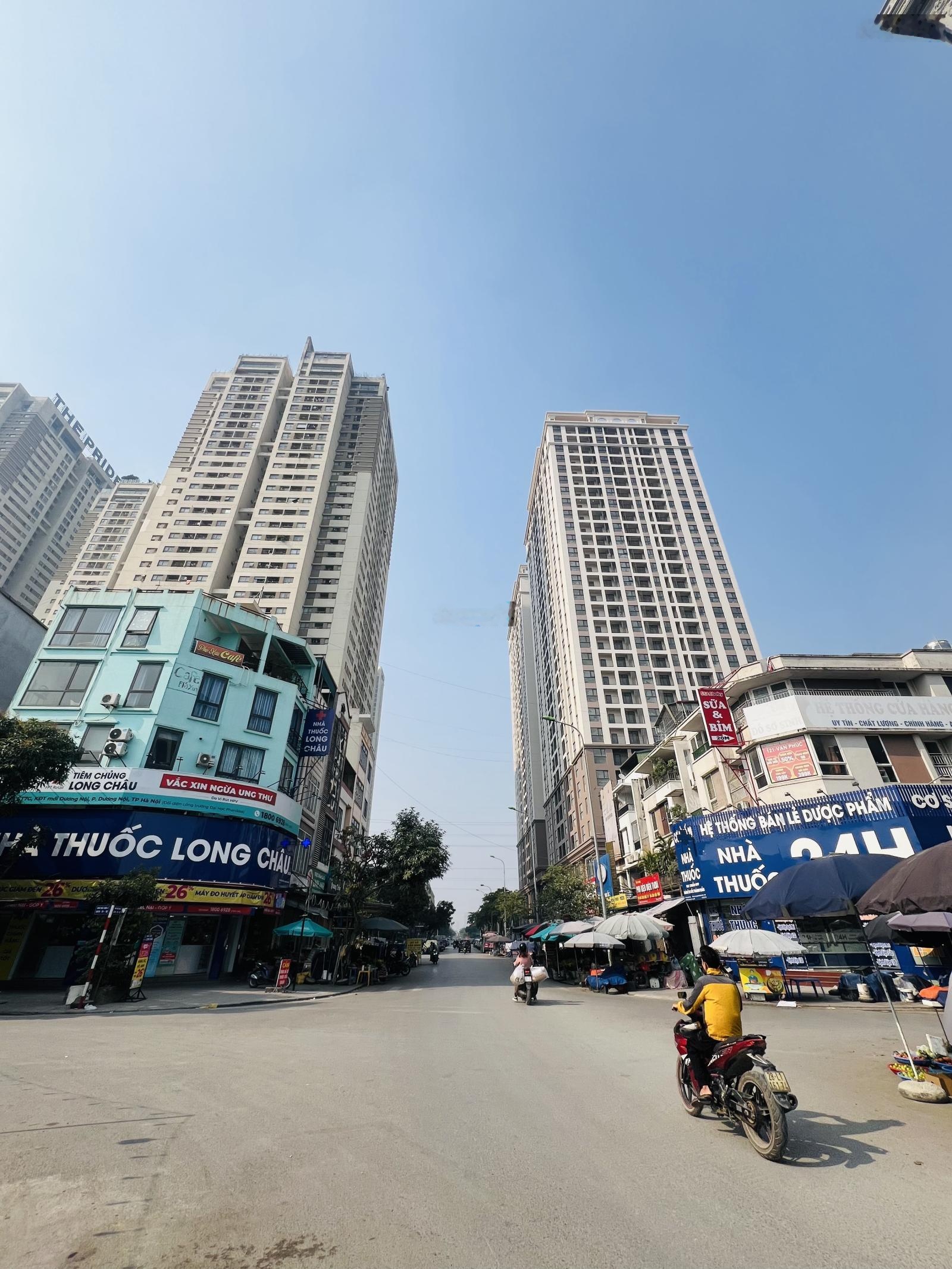 Ngô quyền hà đông lô góc 2 mặt thoáng ô tô sát cửa nhỉnh 11tỷ 5 tầng thang máy