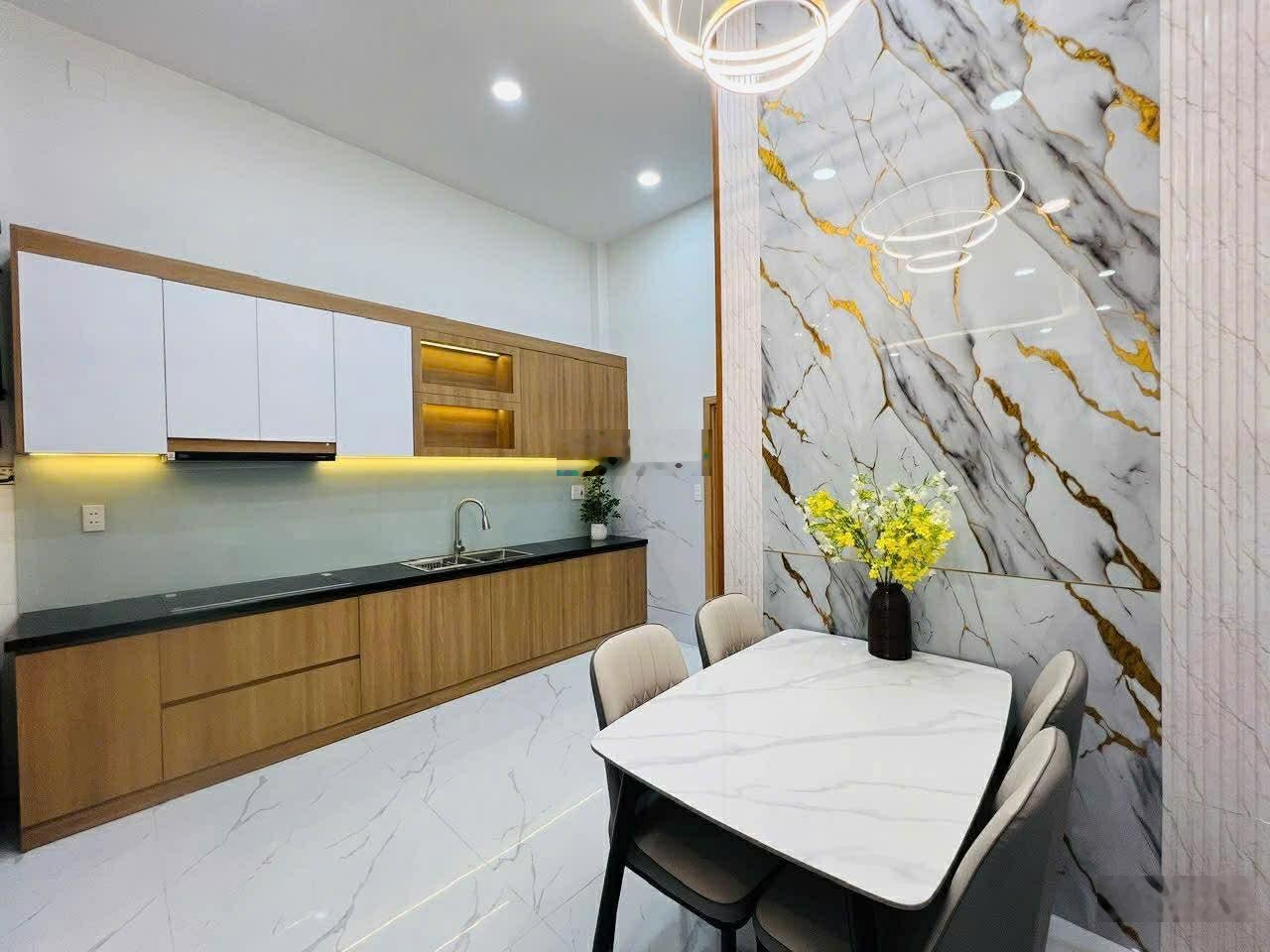 Bán nhà đẹp đón tết Phạm Văn Chiêu 50.7m2 3pn (có pn trệt) chỉ 5.85 tỷ