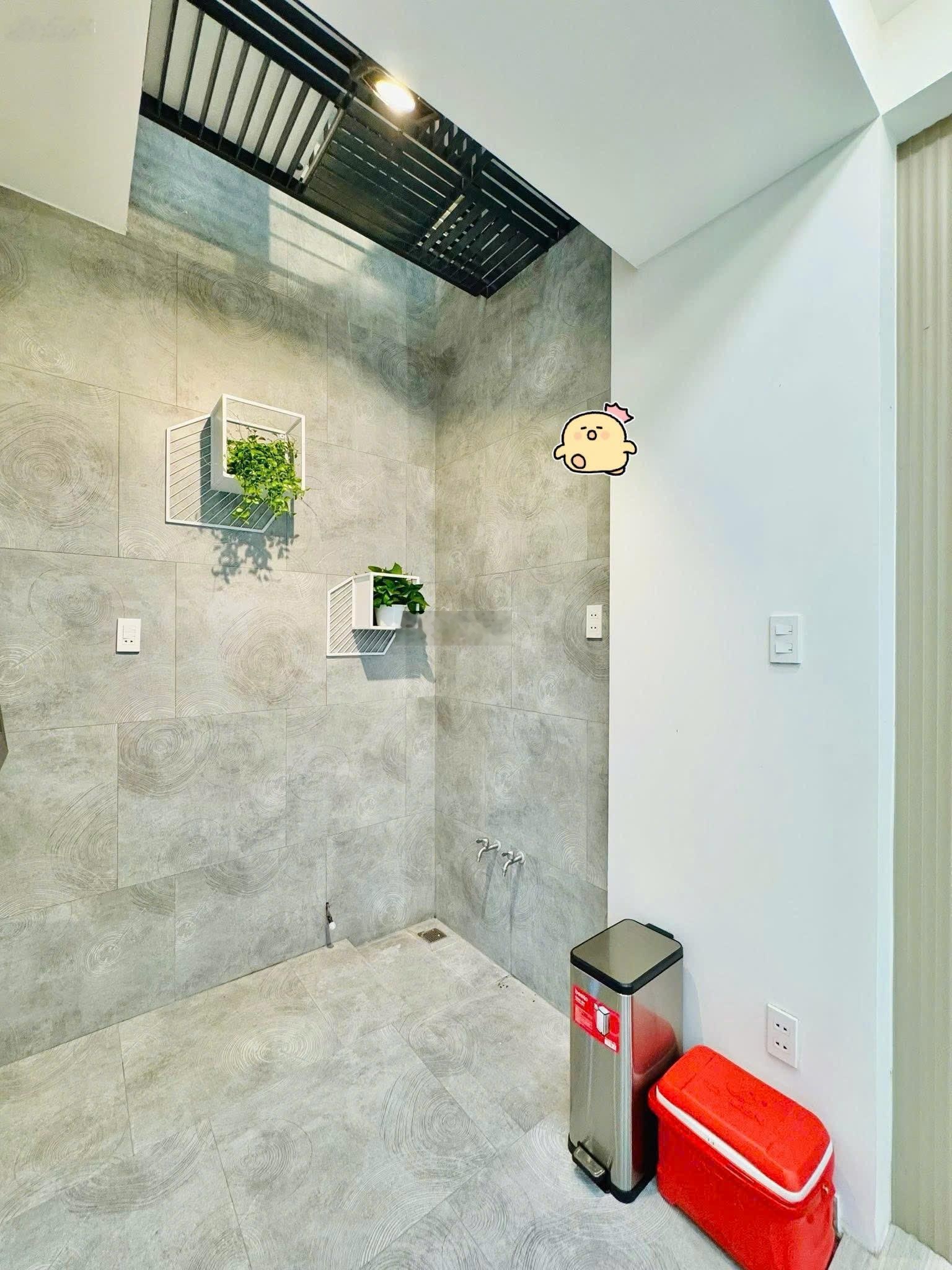 Bán nhà giá rẻ đường oto Nguyễn Văn Mai-Q3. DT 75,9m2 gần THPT Nguyễn Thị Diệu, thuê 24tr