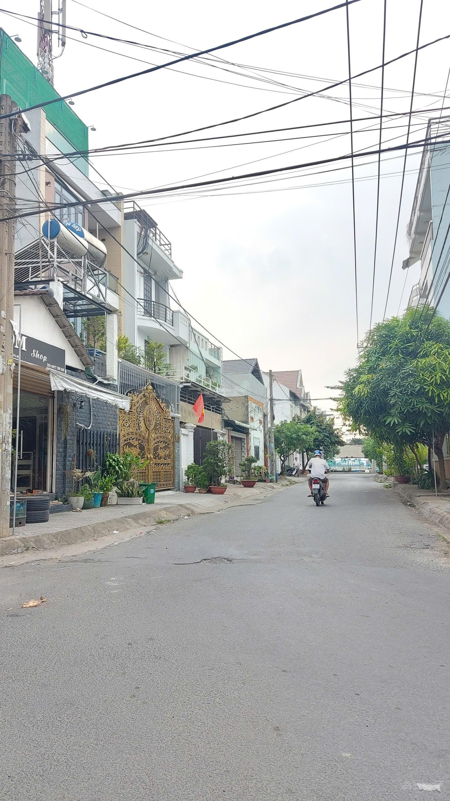 Đẹp! Mặt tiền đường 10 TNPB cách Hoa Lư Quang Trung 700m oto tránh, trệt 2 PN chỉ 7.65 tỷ/103m2