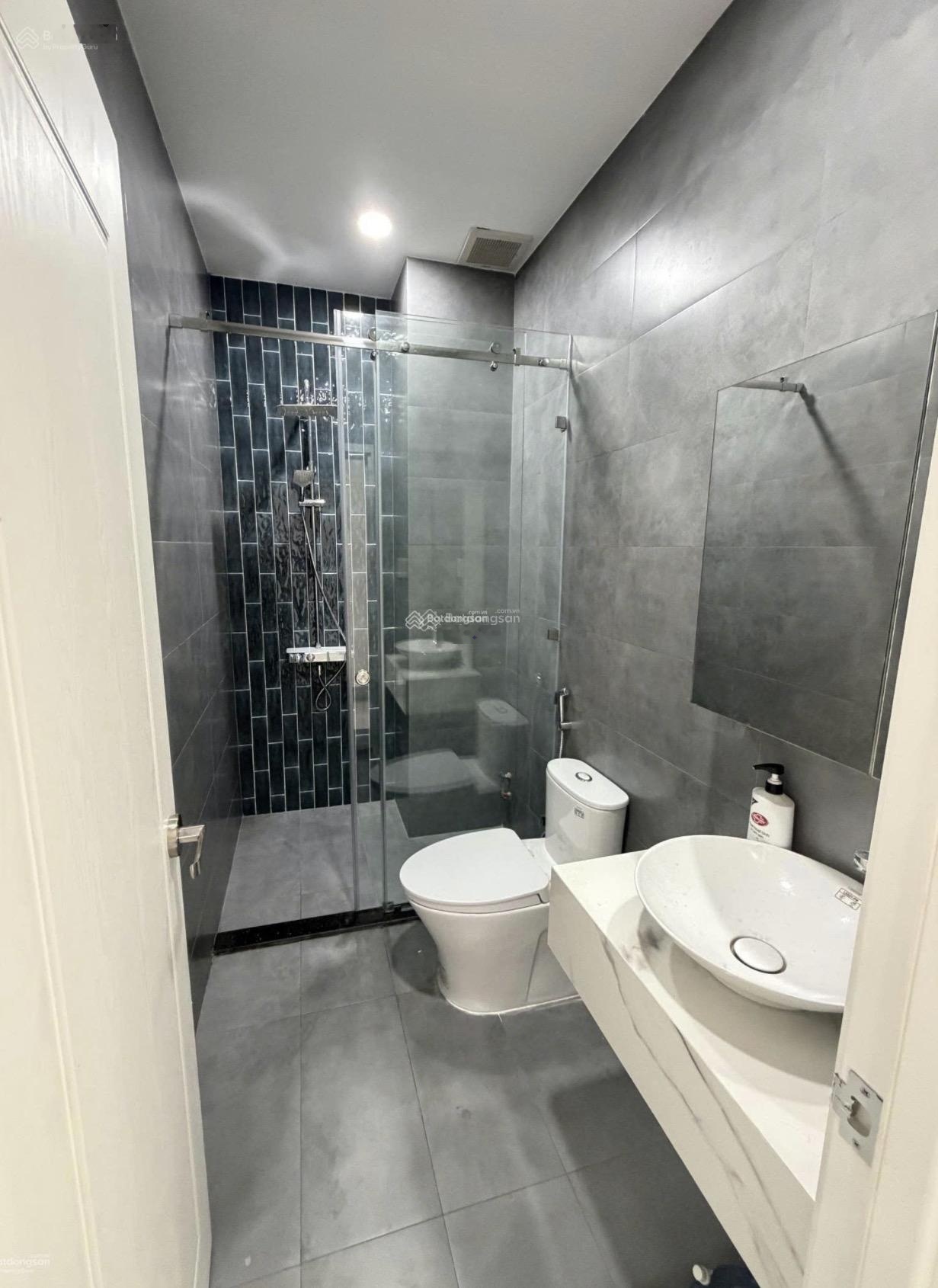 Nhà 3 tầng hẻm thông xe hơi ngay Phạm Văn Đồng Linh Đông, 7,1 tỷ VND, 54,4m2 không lô thứ 2