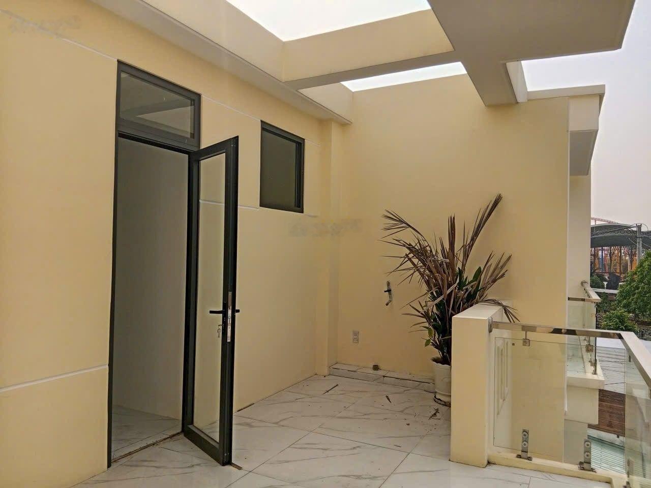 Cho thuê Nhà riêng tại Đường Số 120, 13 triệu/tháng, 83m2, 4PN, 4WC, Quận 9, TP.HCM