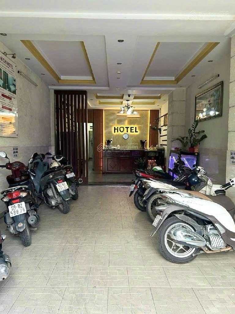 Khách sạn dòng tiền 70 triệu/1 tháng-5 tầng-hoàn công đủ - 127m2-chỉ 15,8 tỷ-đường Nguyễn An Ninh