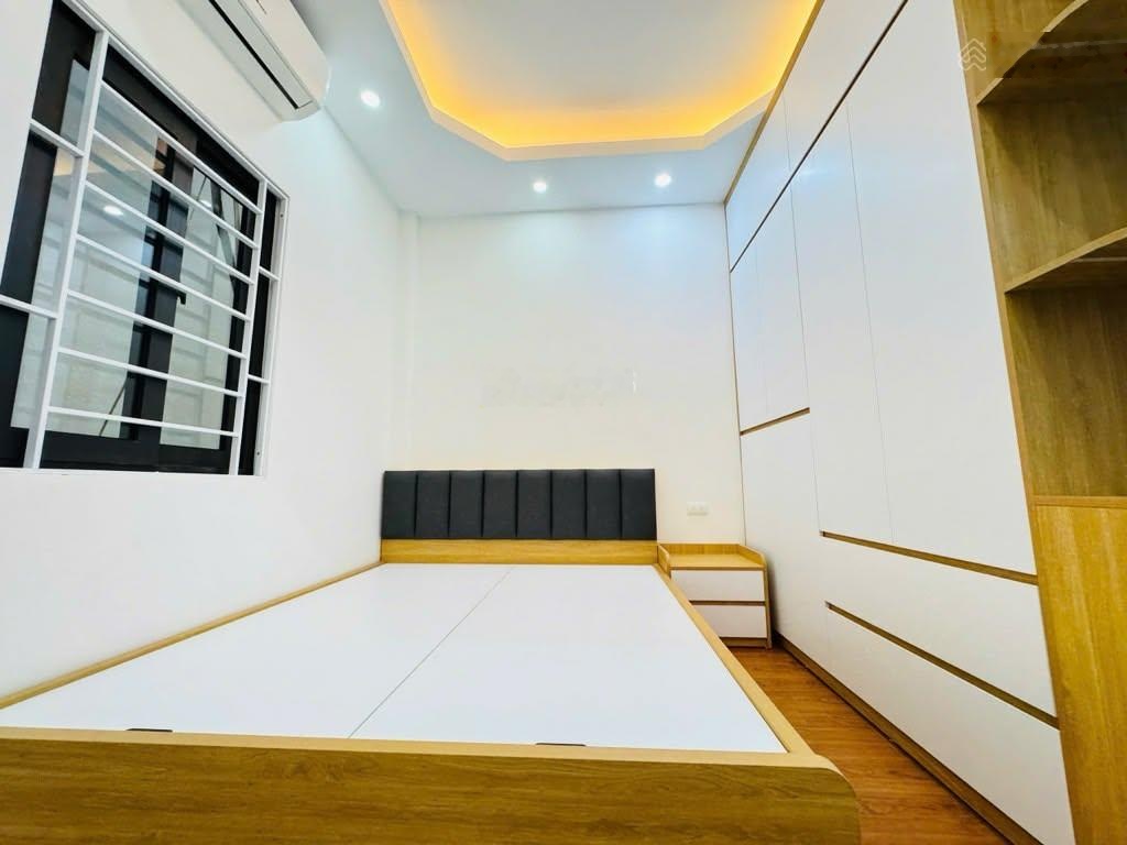 Lô góc 3 thoáng vị trí thẳng tắp phố nở ngõ ba gác tránh xe máy ngõ thông lung tung cách mặt phố