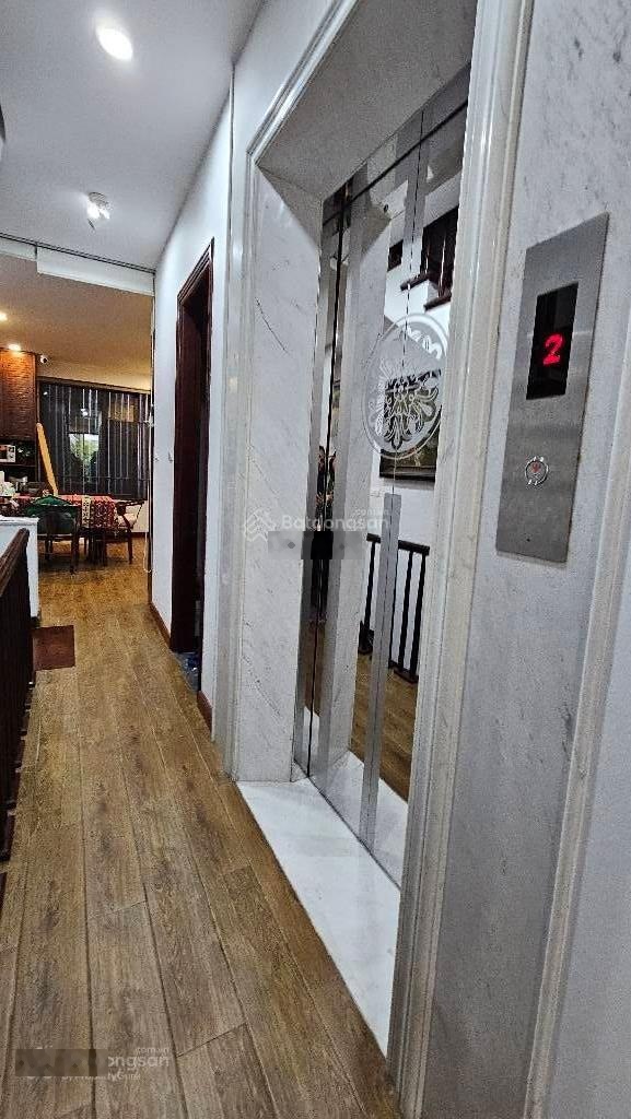 Nhà đẹp đón tết - phố Kim Mã Thượng - quận Ba Đình - kinh doanh - 67 m2 - 6 tầng