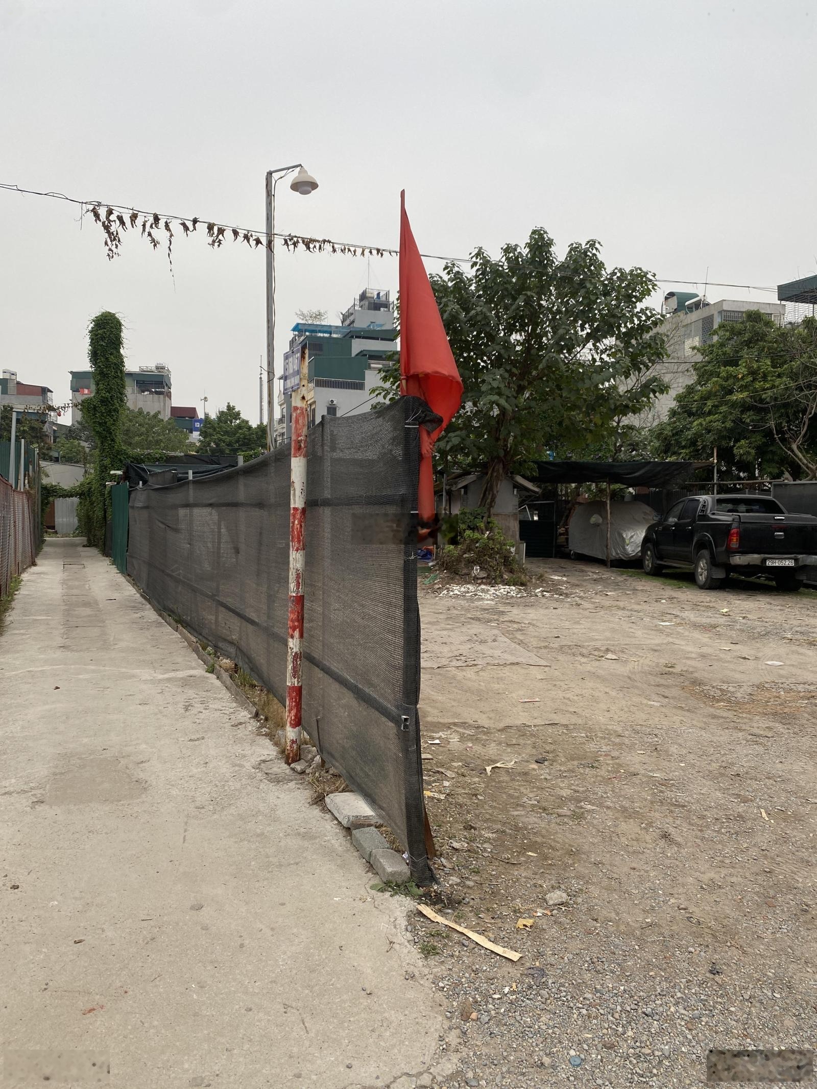 Nhỉnh 60 triệu /m2 Lĩnh Nam, Hoàng Mai, lô góc, mặt ngõ ô tô tránh, giá đầu tư