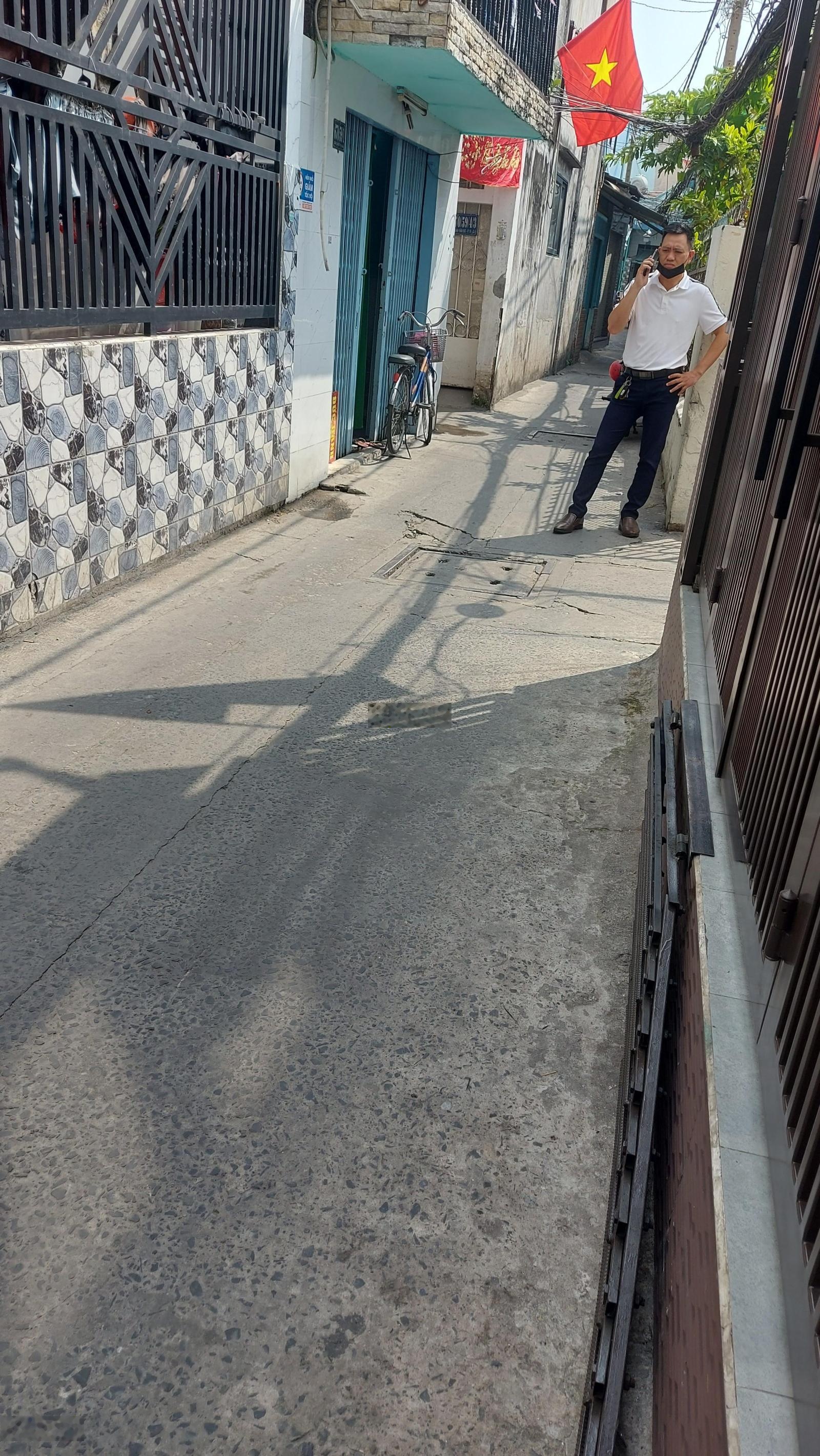 Bán nhà Quận 7, Trần Xuân Soạn gần cầu Nguyễn Khoái, hẻm 1 sẹc, 72m2, ngang 4m, giá 6.25 tỷ