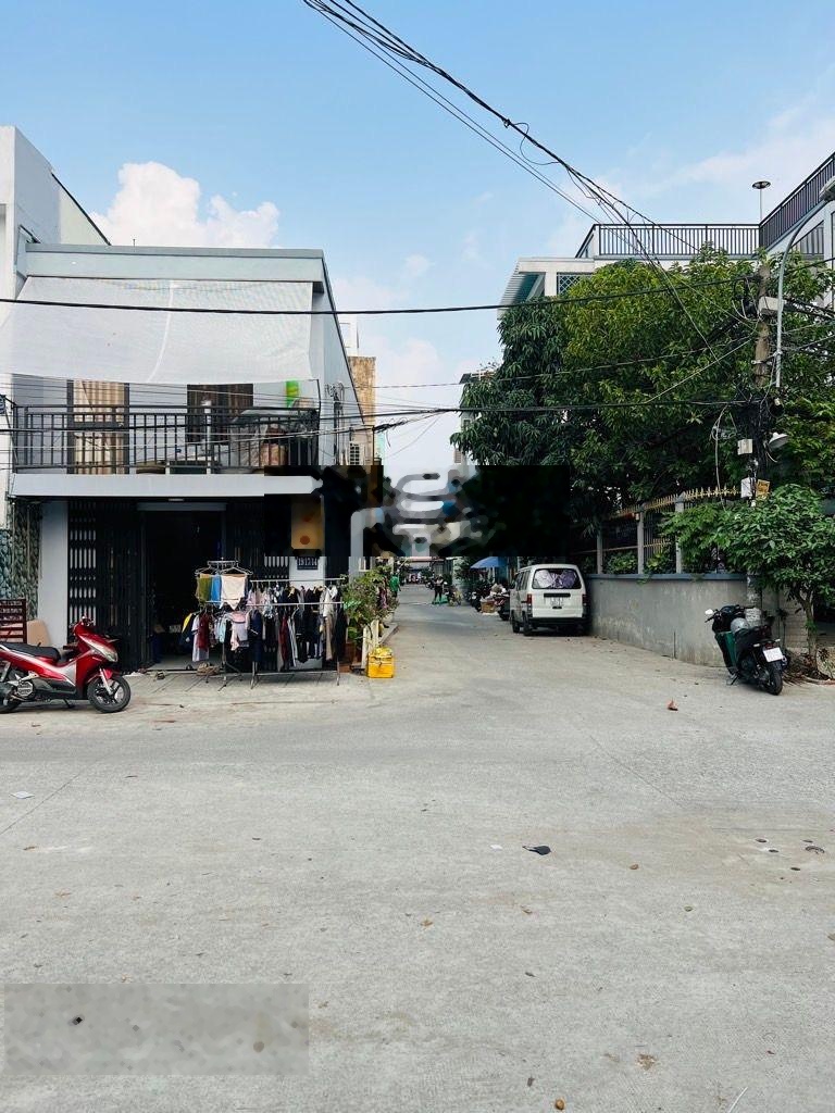 Bán nhà căn góc hẻm 15m không lộ giới, 4x14m, 2 tầng, hoàn công, lý đào thành q8, 5.6 tỷ tl