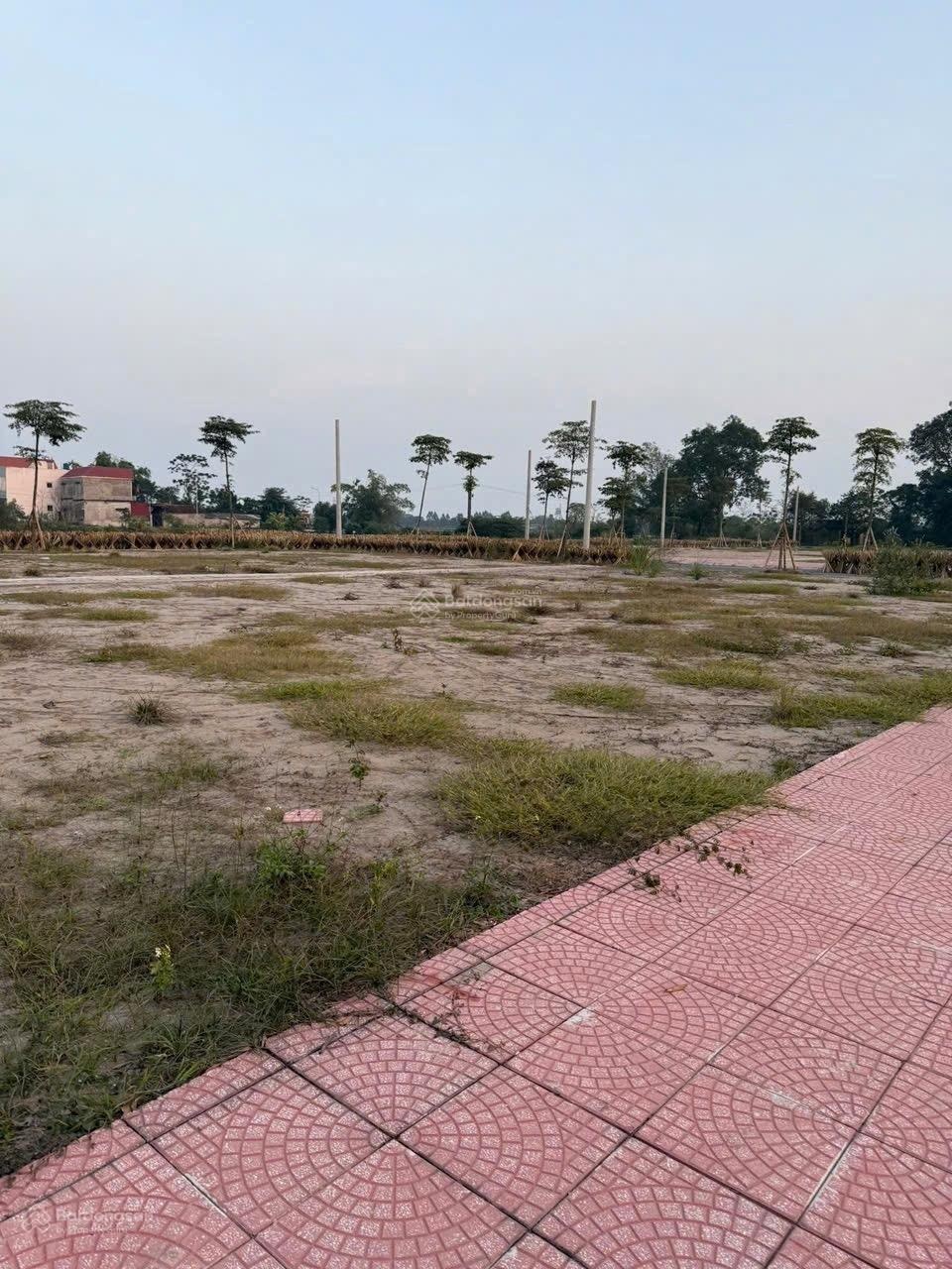 Gửi đến khách hàng lô đất siêu phẩm víp đầu tư đg đường la, phú túc. diện tích 82,5m