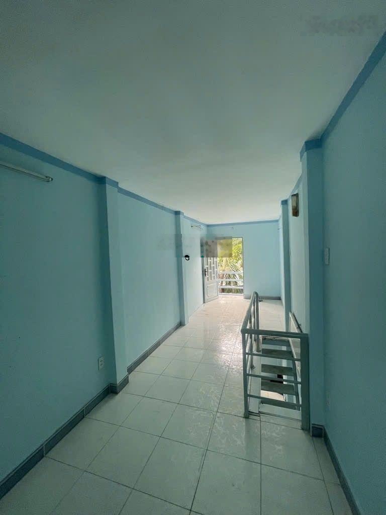 Nhà văn thân - quận 6 - 2.25 t.ỷ - 21m2 - 2 tầng.