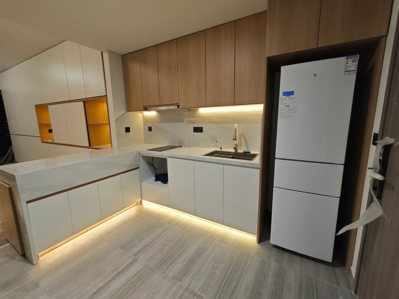 Bán tập thể tầng 1 Mai Dịch DT 50m2, có chỗ để ô tô nha đẹp kinh doanh tốt giá 3 tỷ