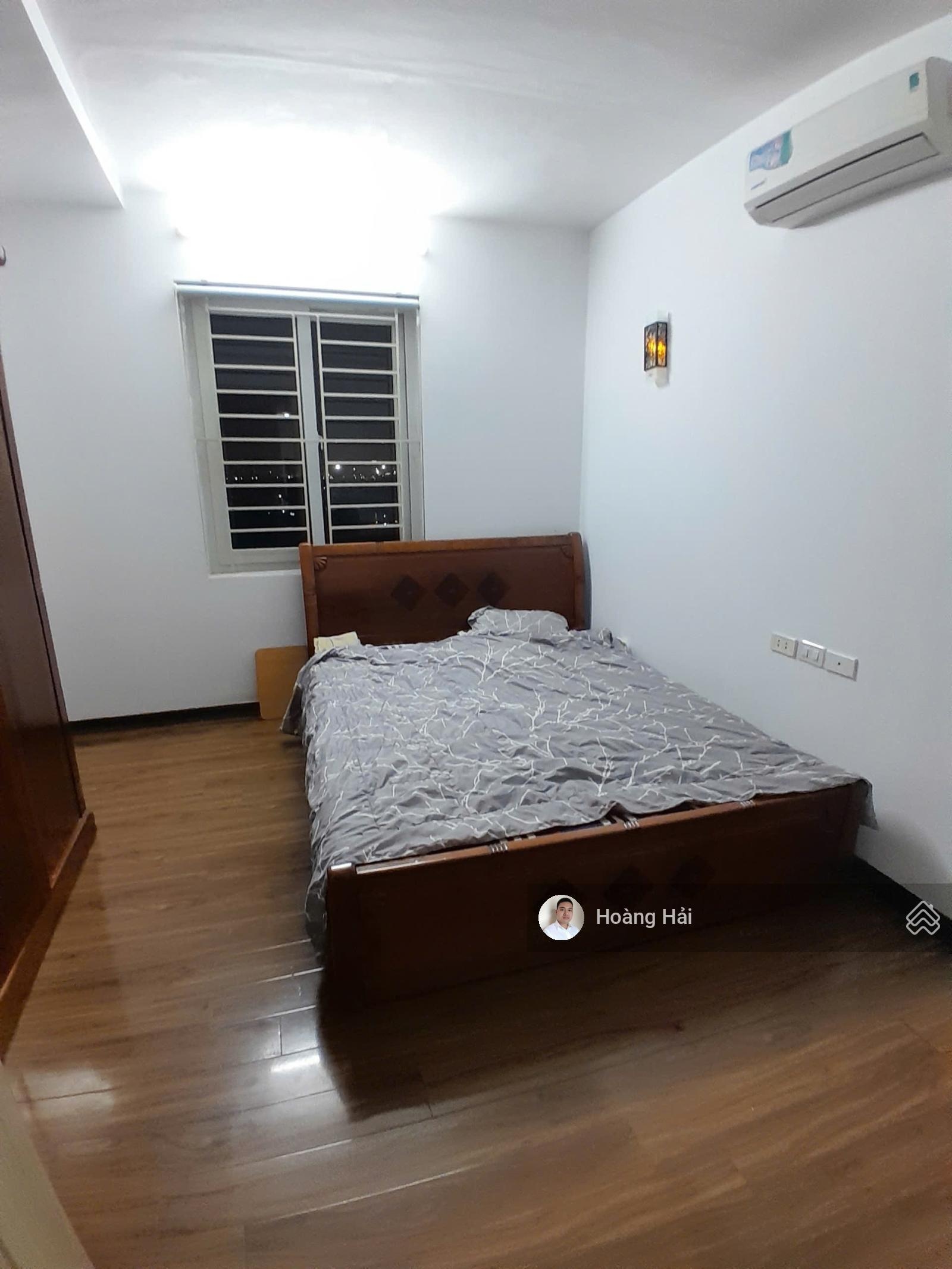 Căn hộ chung cư Việt Hưng 3 phòng ngủ 2wc chỉ 4,55 tỷ