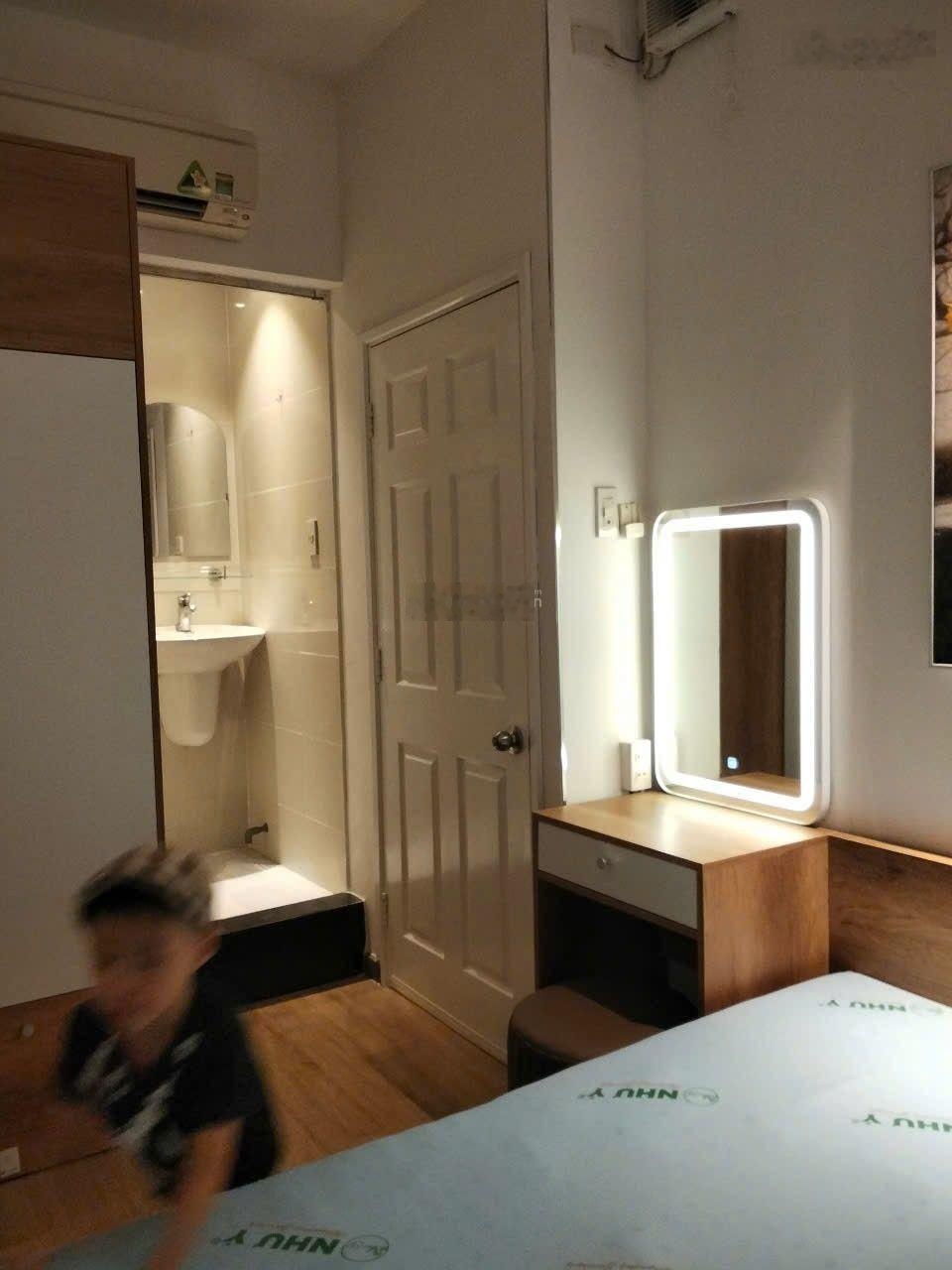 CH Vạn Đô Bến Vân Đồn Q4, 1PN 1WC 52m ban công đầy đủ NT nhà đẹp mới xem là thích 11tr ở liền