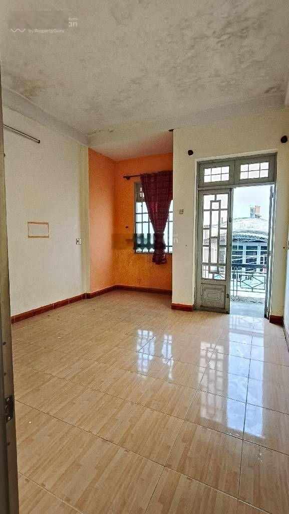 Bán nhà riêng tại Võ Văn Ngân, Linh Chiểu, Thủ Đức, 4,5 tỷ, 65m2