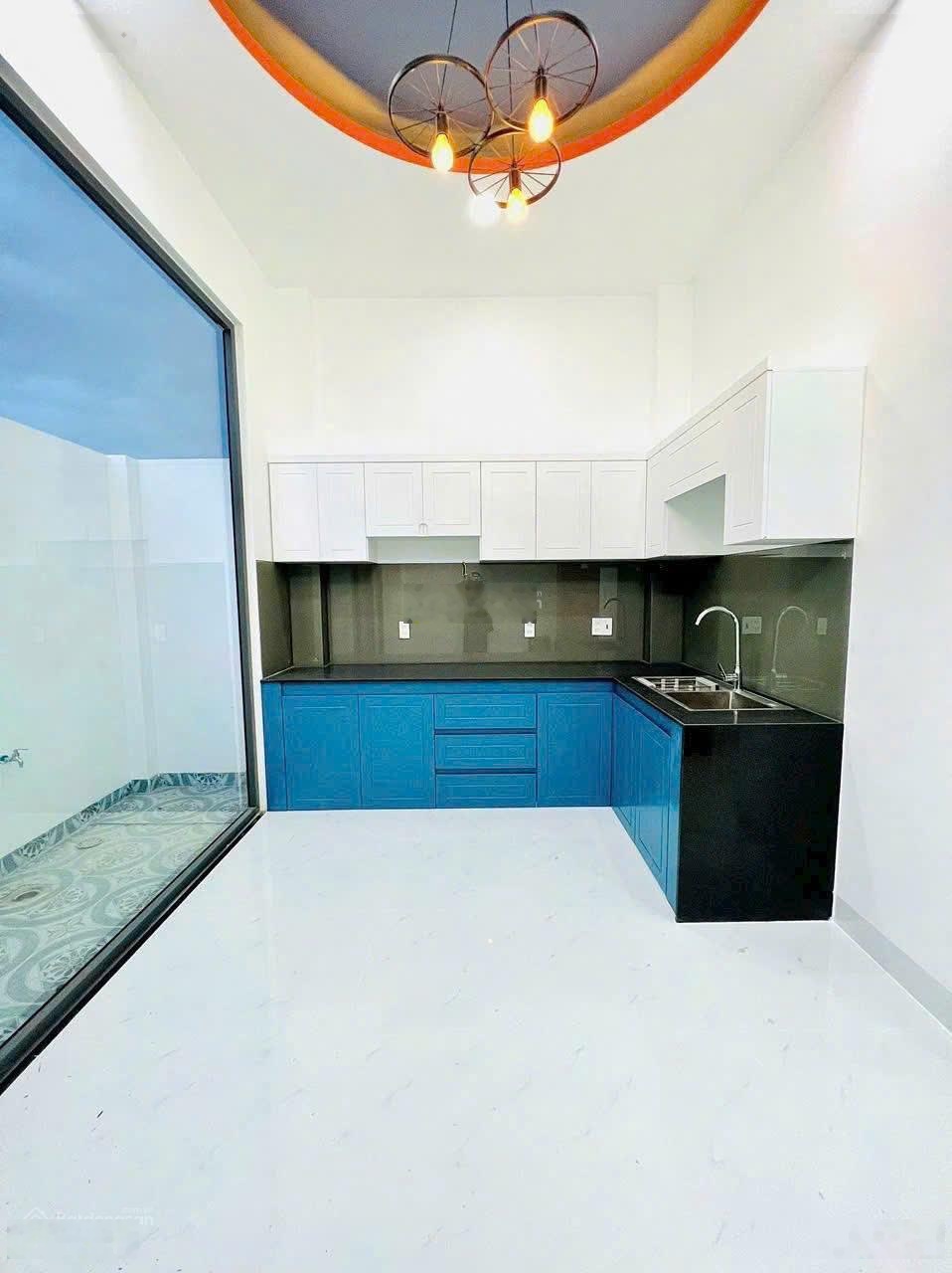 Chính chủ bán nhà mới đẹp kdc villa nguyễn xiển p.trường thạnh quận 9 mới 100%