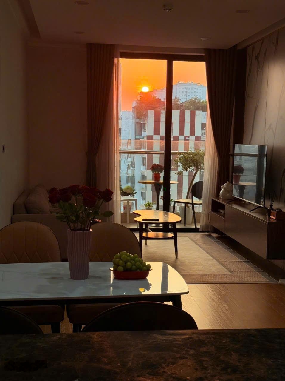 Chính chủ cần cho thuê căn hộ Chelsea Park - Trung Kính, 1 ngủ