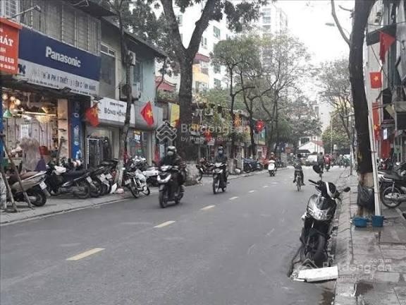 Bán nhà Đội Cấn - Nhà dân xây - Lô góc - 22m