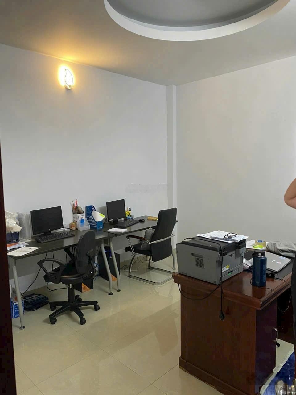 Nhà mặt tiền phạm văn đồng vị trí vàng kinh doanh đa ngành - 4.22m x 23m