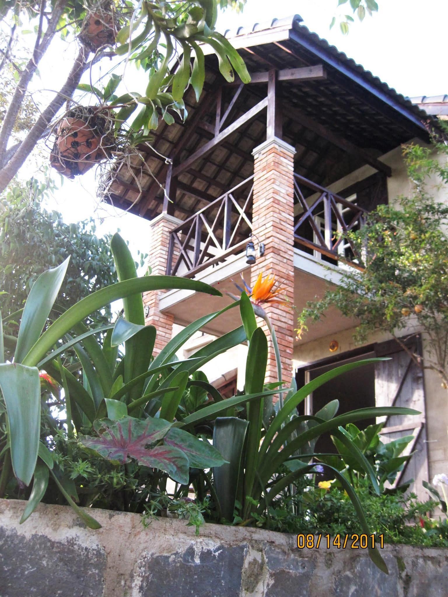 Bán biệt thự kiểu Pháp cổ với vườn cây lâu năm mặt tiền 20.5m đường Quốc Lộ 27