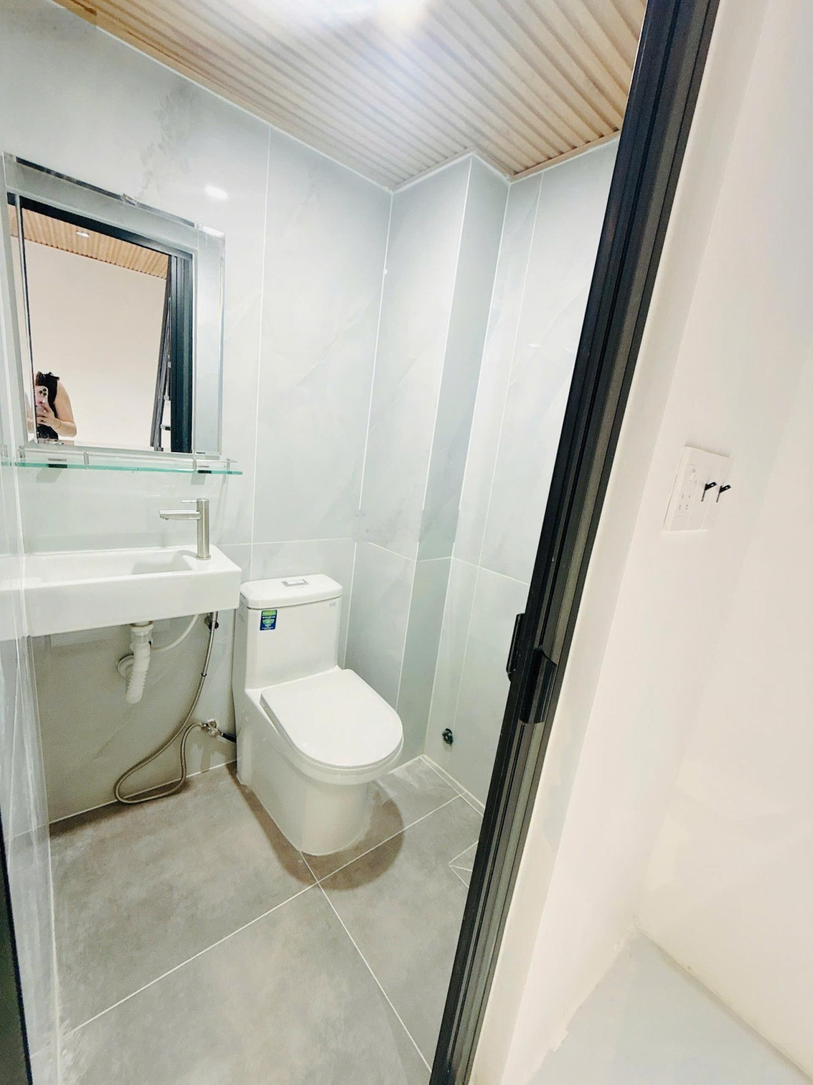 Bán nhà Âu Dương Lân giá tốt thích hợp vợ chồng mới cưới 2,78 tỷ, 2PN, không quy hoạch.