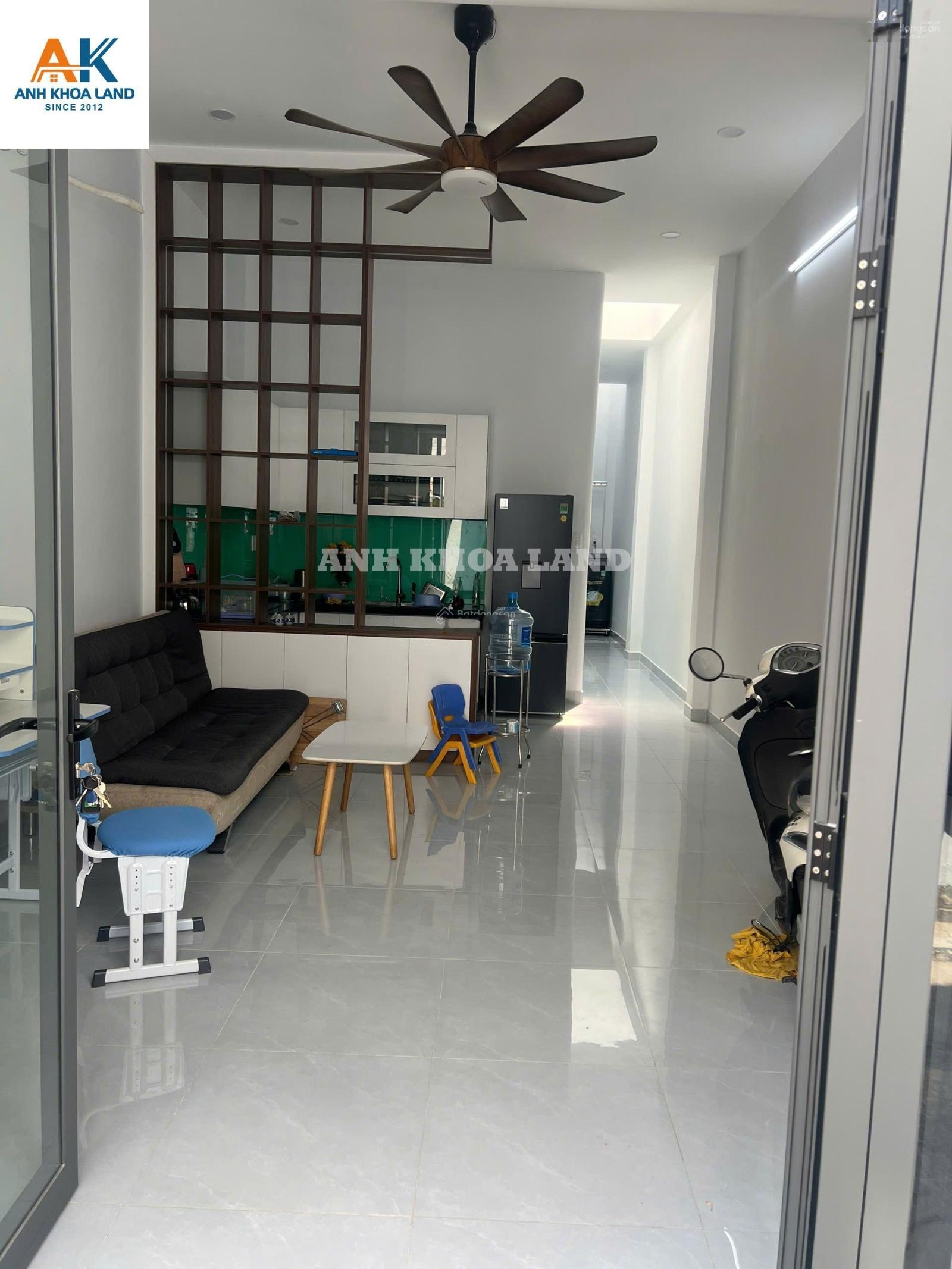 Nhà đẹp Phước Long B 51,9m2 giá chỉ hơn 5 tỷ, hẻm xe hơi thông quá ngon ạ