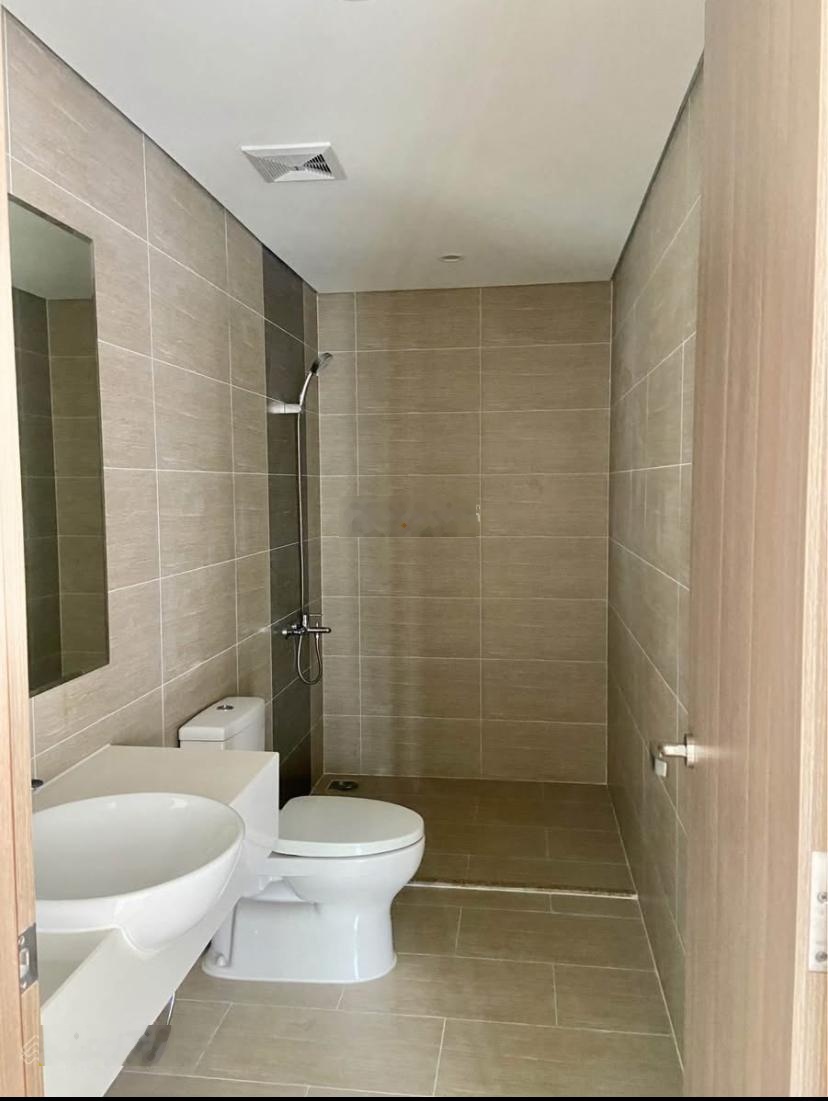 Bán căn hộ Vinhomes Quận 9 giá cực tốt. Căn hộ 2 phòng ngủ chỉ 3 tỷ