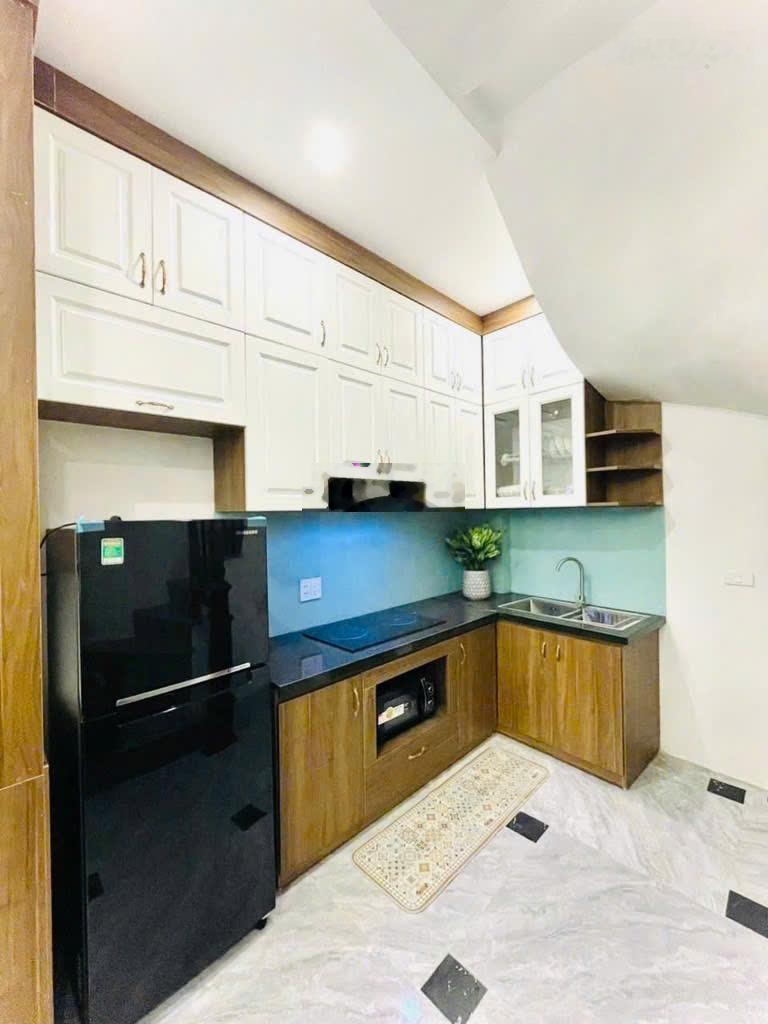 Phố Trạm - Sát Aeon Mall - Gần mặt phố - hơn 7 tỷ