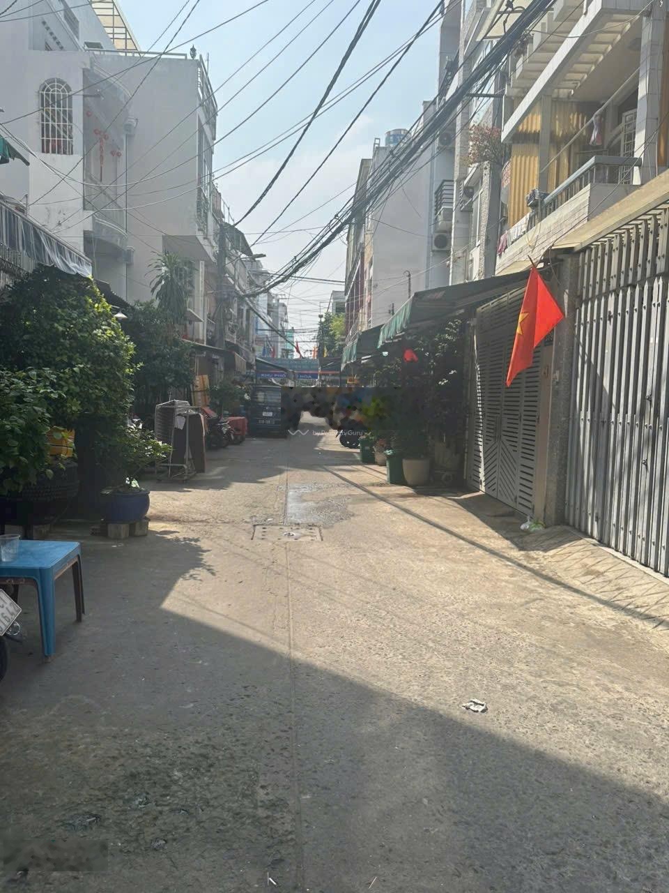 Nhà 4 Tầng Hẻm Xe Hơi Âu Dương Lân P3. Q8