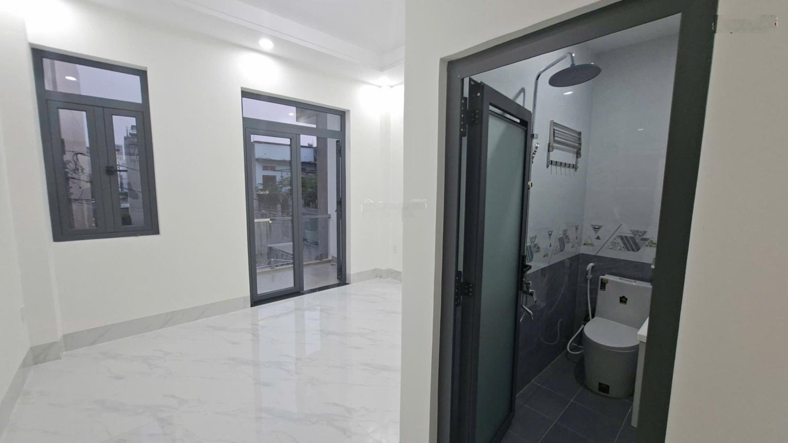 Bán nhà siêu đẹp 4 tầng - hẻm xe hơi - 73,5m² (4m x 18,4m) - kế vinhomes grand park nguyễn xiển