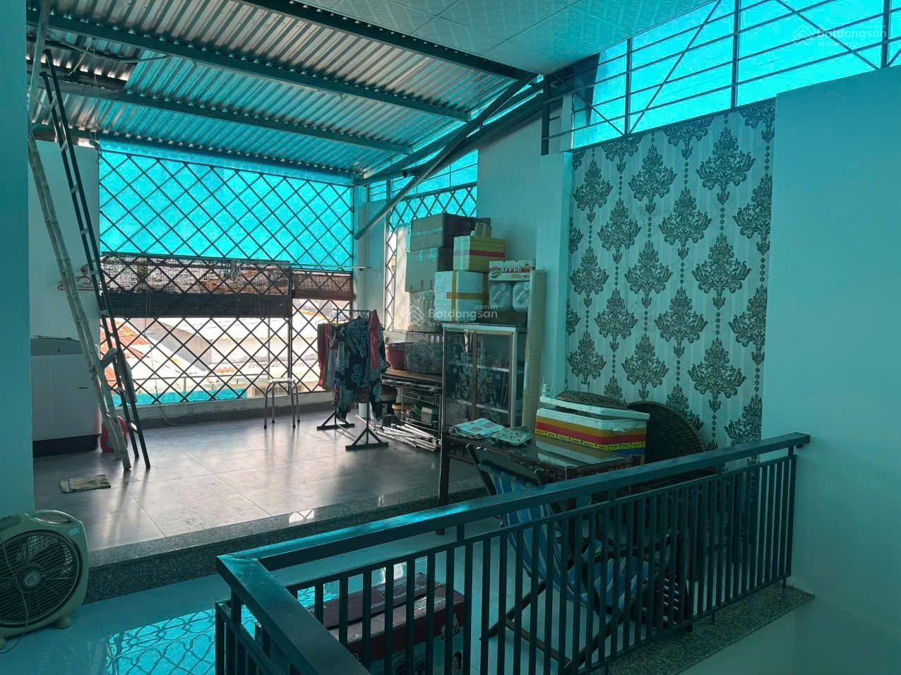 Bán nhà hẻm thông trung tâm Nha Trang 2PN, 2WC (phường Phước Tân cũ)