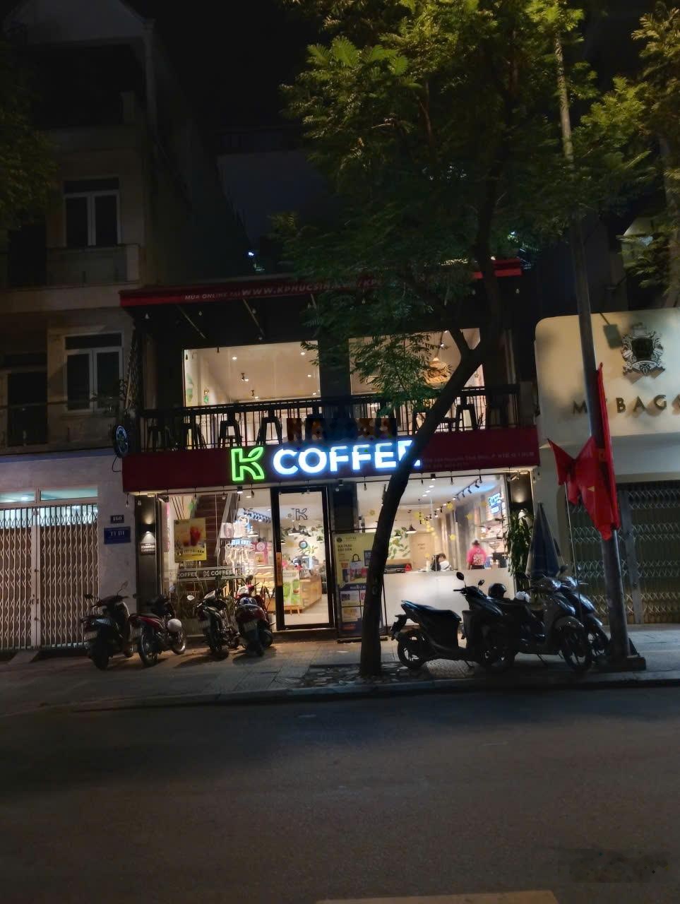 Bán nhà mặt tiền 156-158 Nguyễn Thái Bình, Q. 1, DT 7,4 x 18m - Giá 130 tỷ