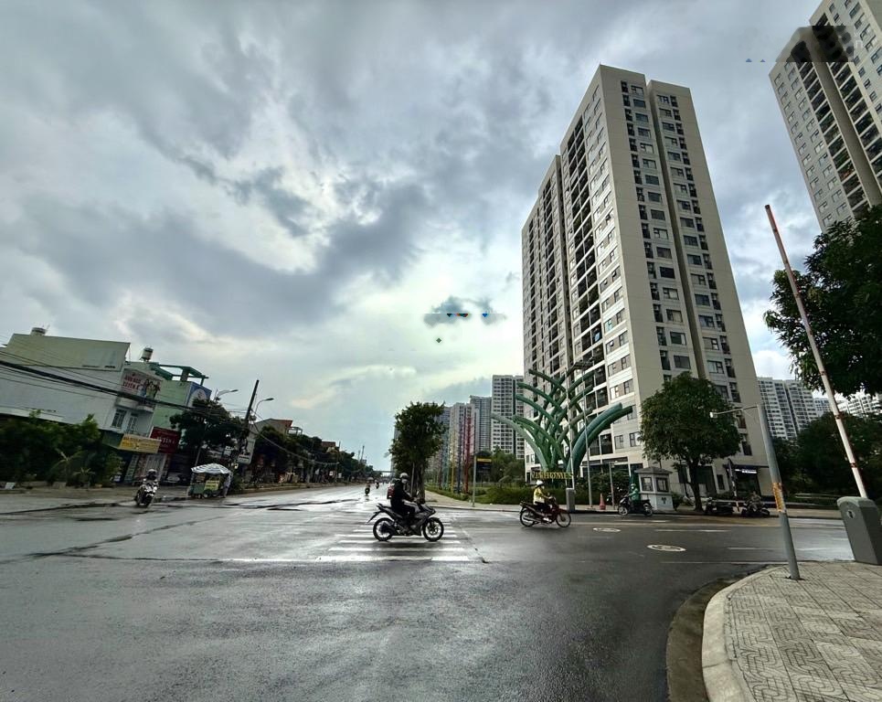 Đất thổ cư ngay Vinhomes Quận 9 Long Thạnh Mỹ, giá rẻ đầu tư đất rẻ Quận 9 Nguyễn Xiển phân lô