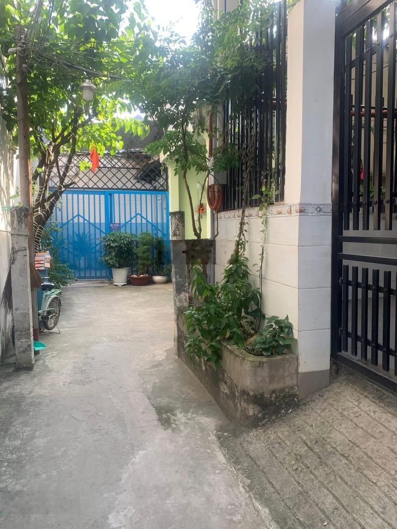 4,2 tỷ, nhà mới 2 tầng 3PN, 72m2 liền kề quận 7