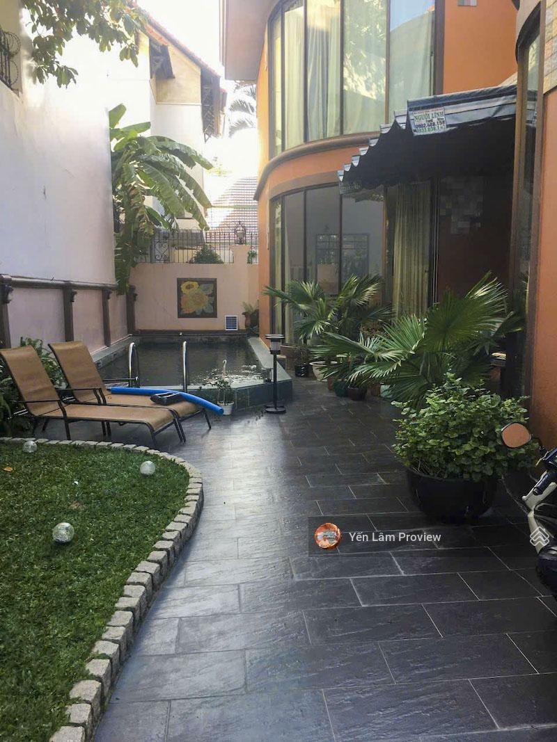 Bán biệt thự Thảo Điền, khu compound, 380m2 ngang 15.5m, có hồ bơi + sân vườn, 125 tỷ