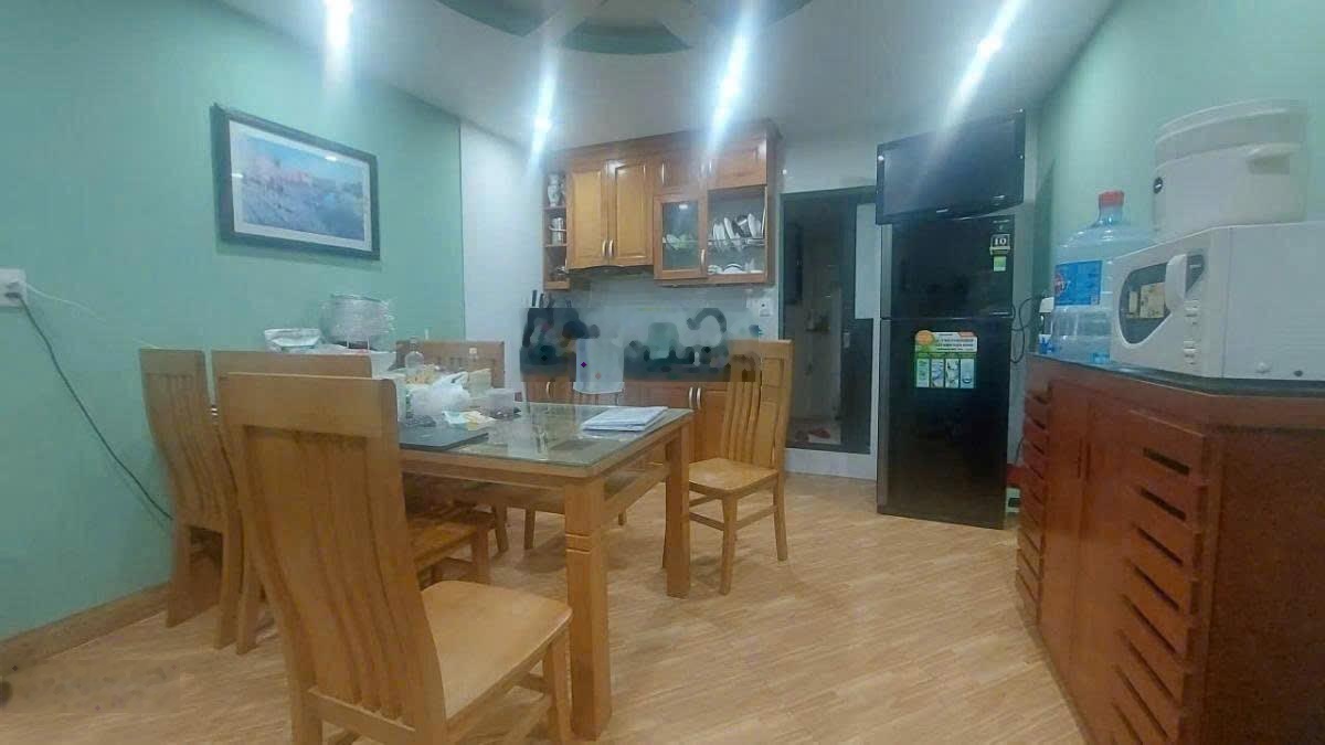 Siêu hiếm TT Đội Cấn Ba Đình 55m2 3 ngủ 6,9 tỷ, nhà đẹp gần phố