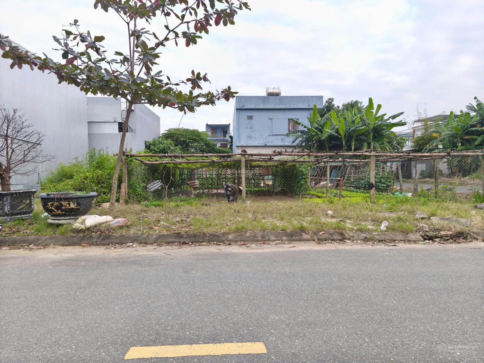 Bán lô đất mặt tiền đường 7m5 đường đẹp thông thoáng , hoà xuân , đà nẵng