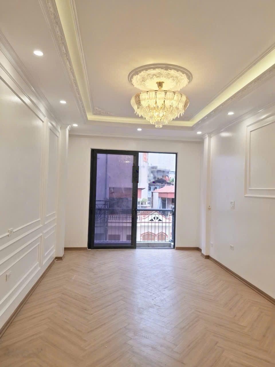 Bán nhà phố kinh doanh đỉnh Văn Quán Hà Đông - 3 tầng 67m2 đường 19/5 - Sở Tư Pháp Thành Phố