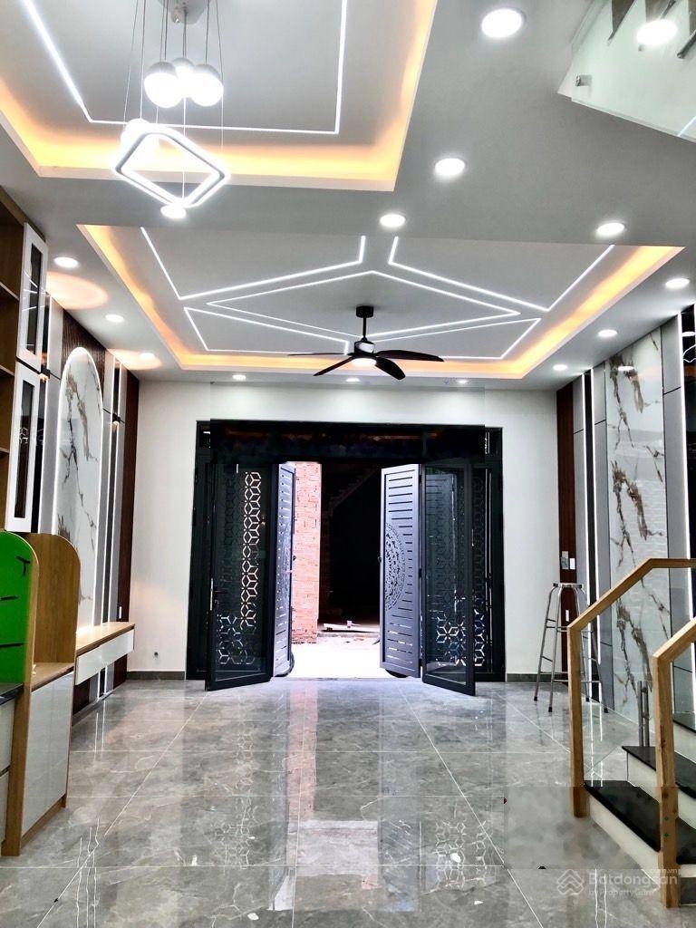 Nhà mới đẹp 4 tầng - hẻm 6m có vỉa hè - sát aeon tân phú