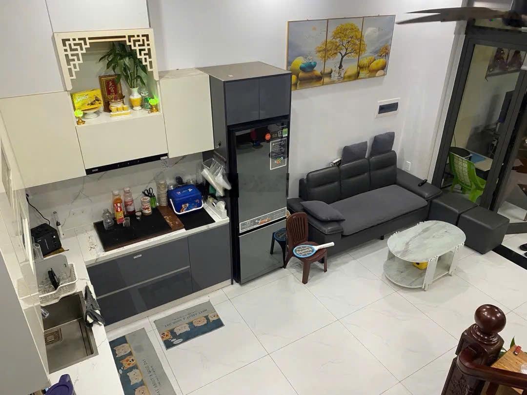 Nhà 4 tầng mặt tiền an thượng cách biển mỹ khê vài trăm mét-khai thác homestay, cho tây thuê