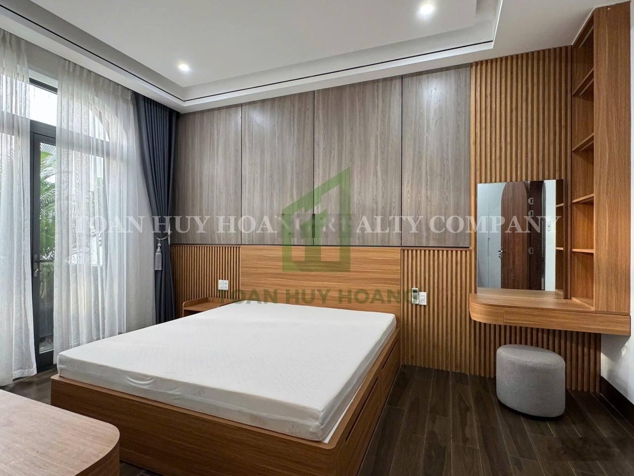 Đầu tư thông minh - nhà 4 tầng mỹ an - dòng tiền sẵn có 420 triệu/năm