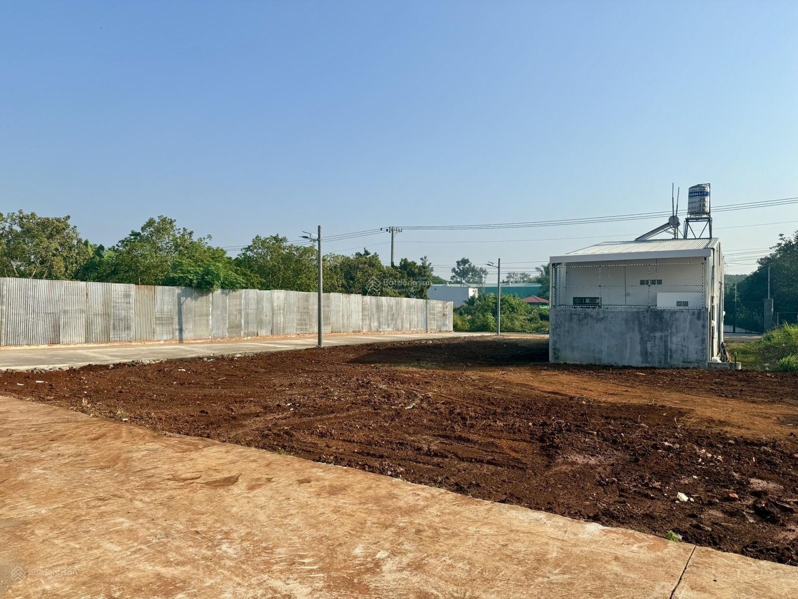 Đất đầu tư giá chỉ 650tr cho nền thổ cư sổ riêng ngay trường học Nguyễn Du.