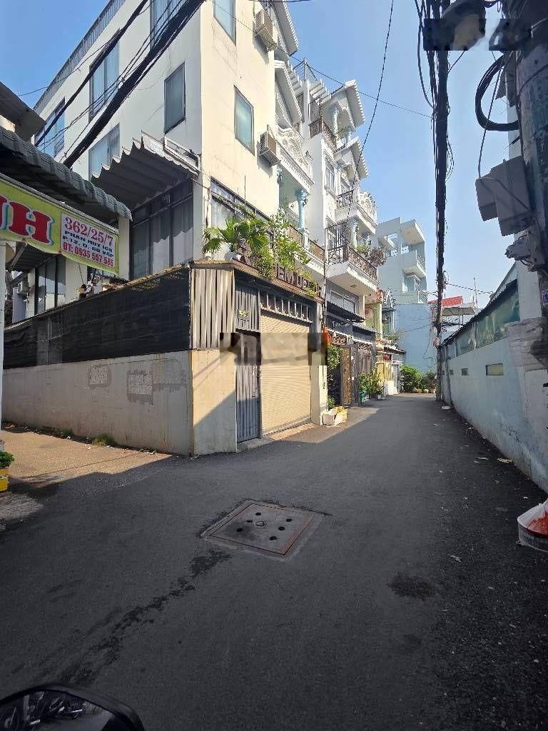 Mặt Tiền Hẻm Xe Tải Thông - Nhà 4 Tầng BTCT - Chỉ 4 Tỷ